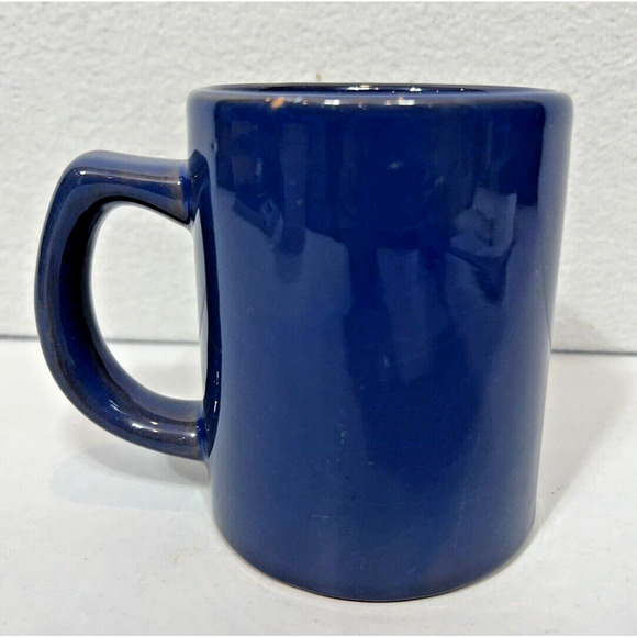 Ripley's Aquarium Of The Smokies Gatlinburg, TN. Coffee Mug/Cup Pottery - Picture 3 of 5